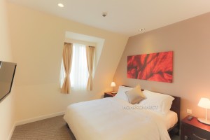 Luxury 3 bedroom apartment in Wat Phnom