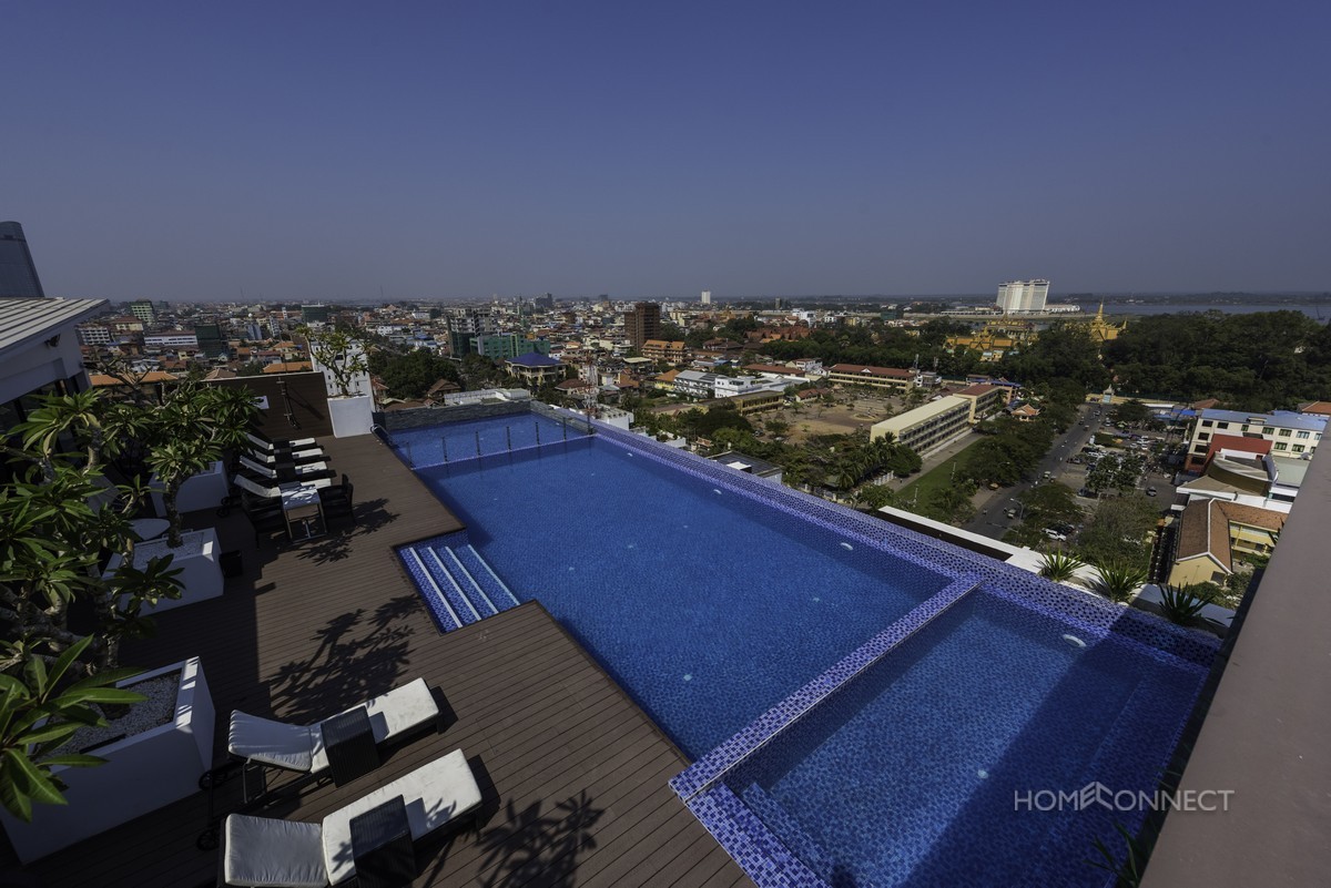 Amazing 4 bedroom penthouse in Daun Penh