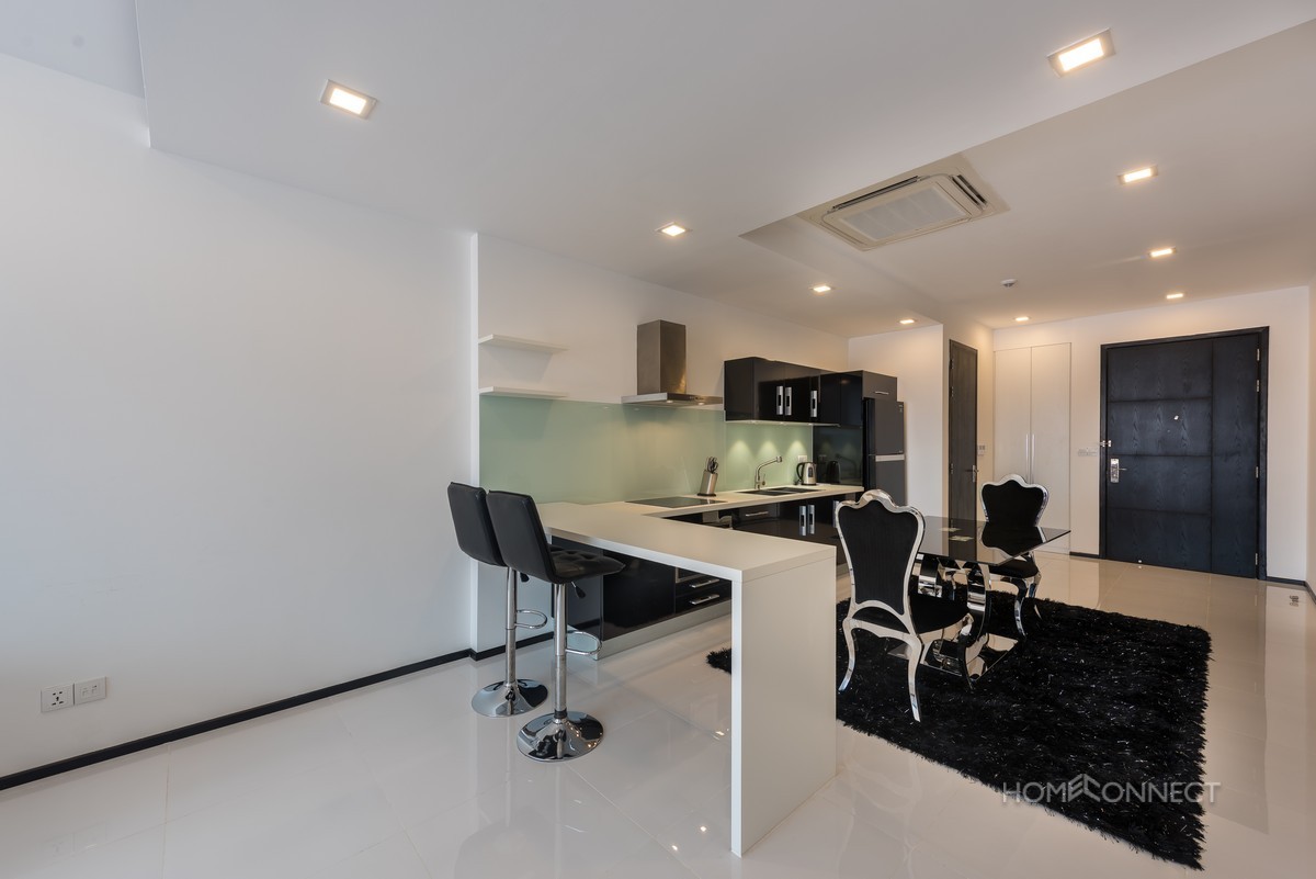 Amazing 4 bedroom penthouse in Daun Penh