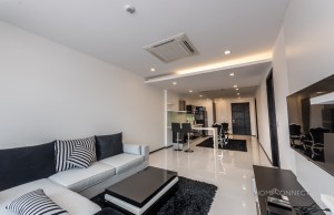 Amazing 4 bedroom penthouse in Daun Penh