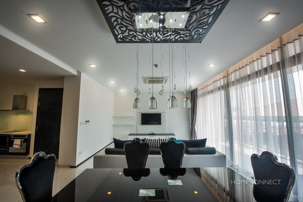 Amazing 4 bedroom penthouse in Daun Penh
