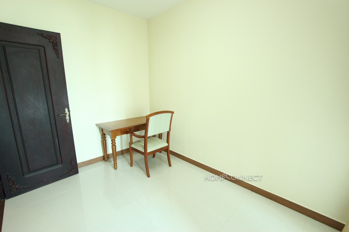 Spacious 2 bedroom apartment in Toul Kork