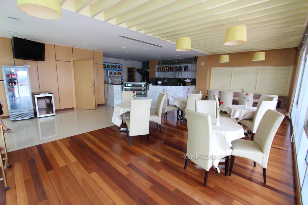 Spacious modern 3 bedroom apartment in Toul Kork