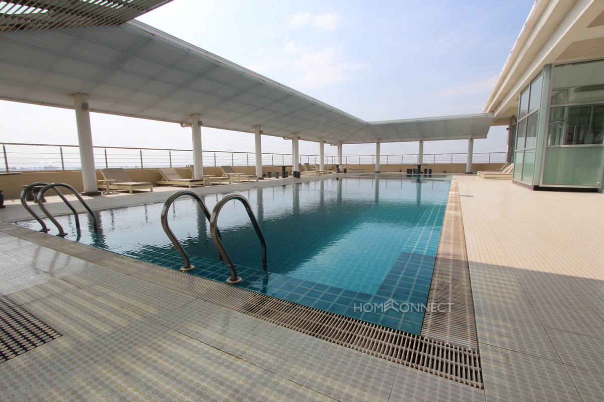 Spacious modern 3 bedroom apartment in Toul Kork