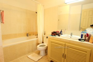 Attractive 2 bedroom apartment in Toul Kork