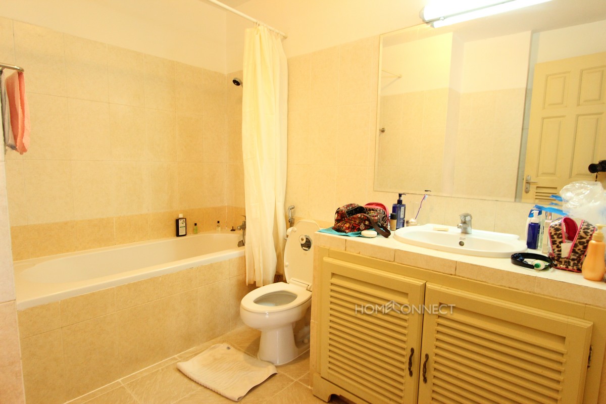 Attractive 2 bedroom apartment in Toul Kork