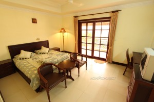 Comfortable 2 Bedroom Apartment in Wat Phnom
