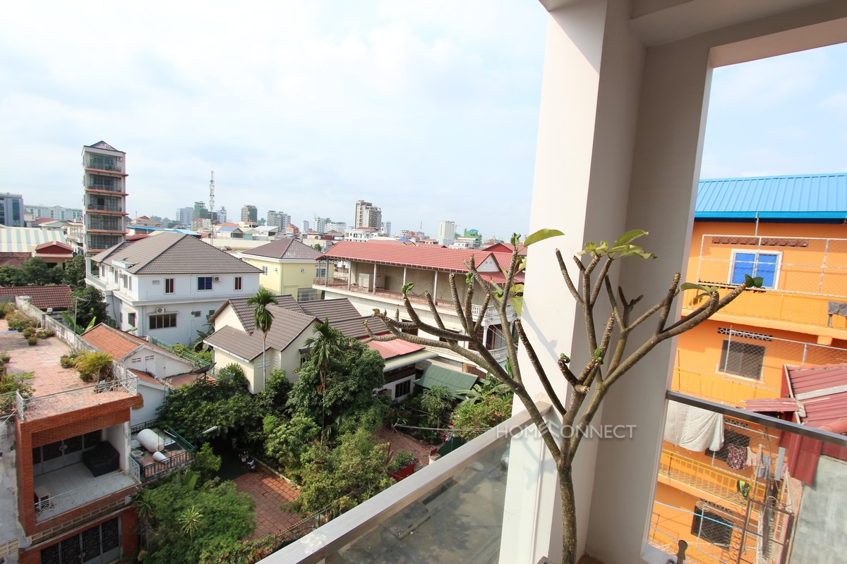 Comfortable 2 Bedroom Apartment in BKK3