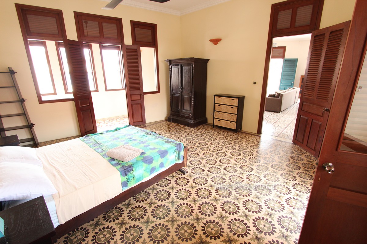 Colonial Apartment in the Heart of Phnom Penh's Old Quarter