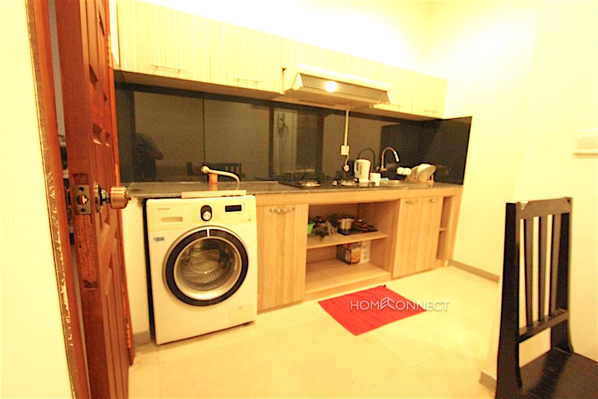 Compact 1 Bedroom Apartment in BKK2