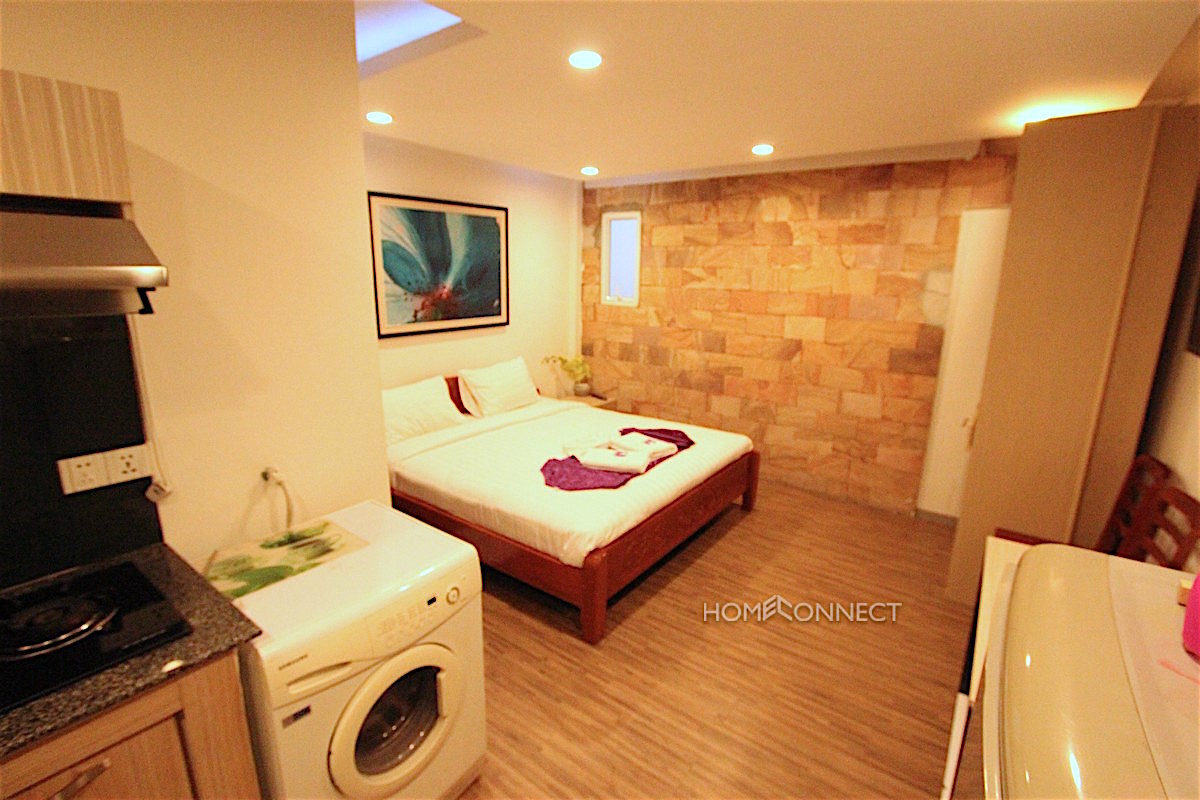 Pleasant Compact Studio in BKK2