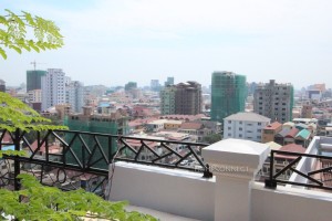 New Central 1 Bedroom Apartment in BKK2