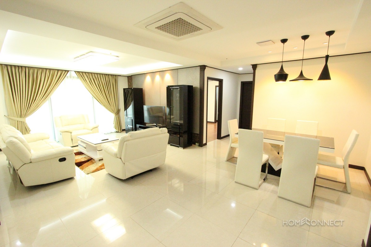 Central BKK1 3 bedroom luxury apartment