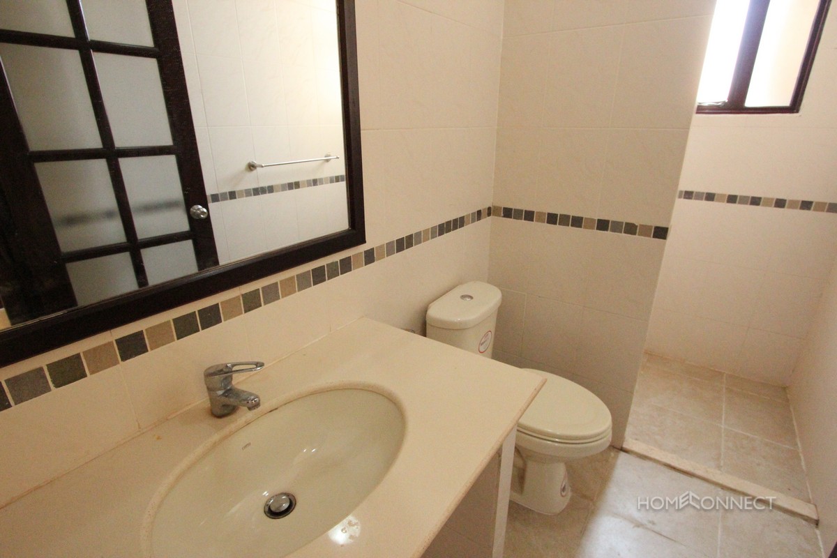 Attractive 2 bedroom apartment in BKK1