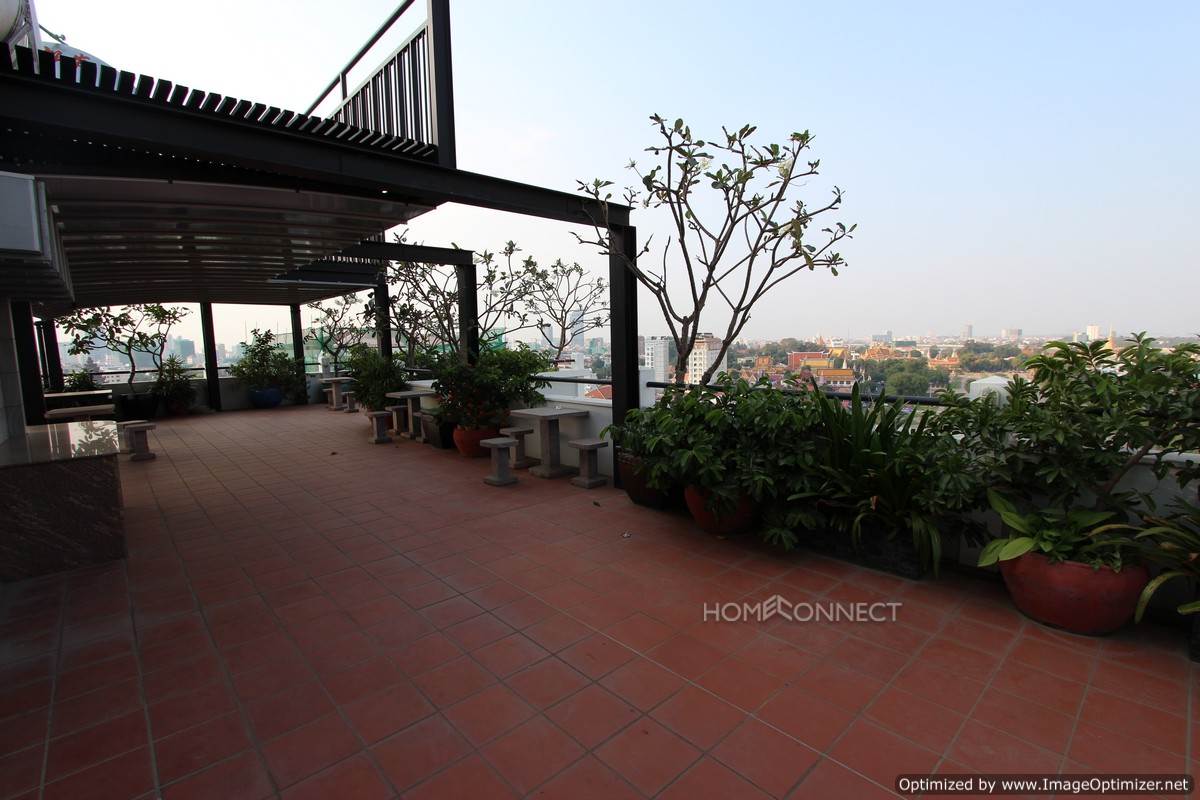 Beautiful 2 bedroom apartment close to Independence Monument |Phnom Penh