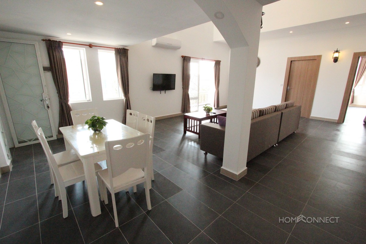 Large 3 bedroom apartment in 7 Makara, Phnom Penh