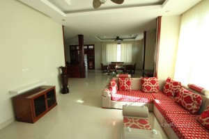 Secure 3 Bedroom Villa in Central Phnom Penh