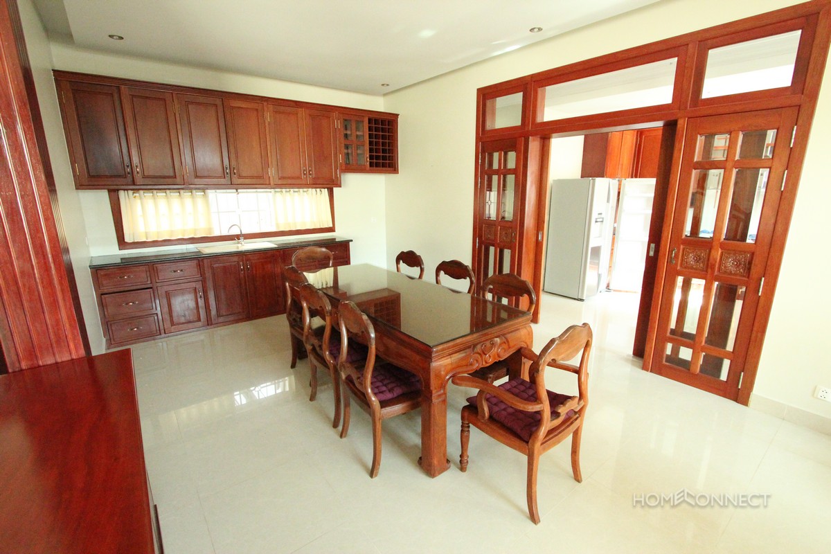 Secure 3 Bedroom Villa in Central Phnom Penh