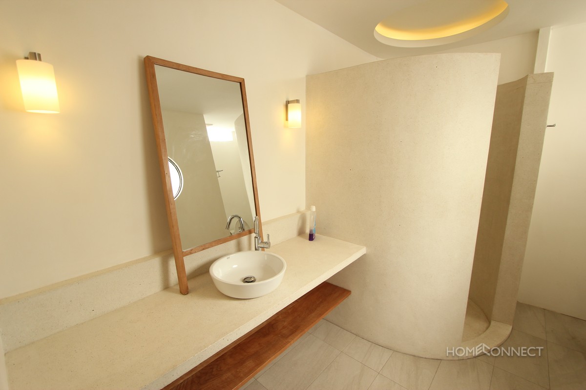 Modern 3 bedroom apartment close to Riverside | Phnom Penh