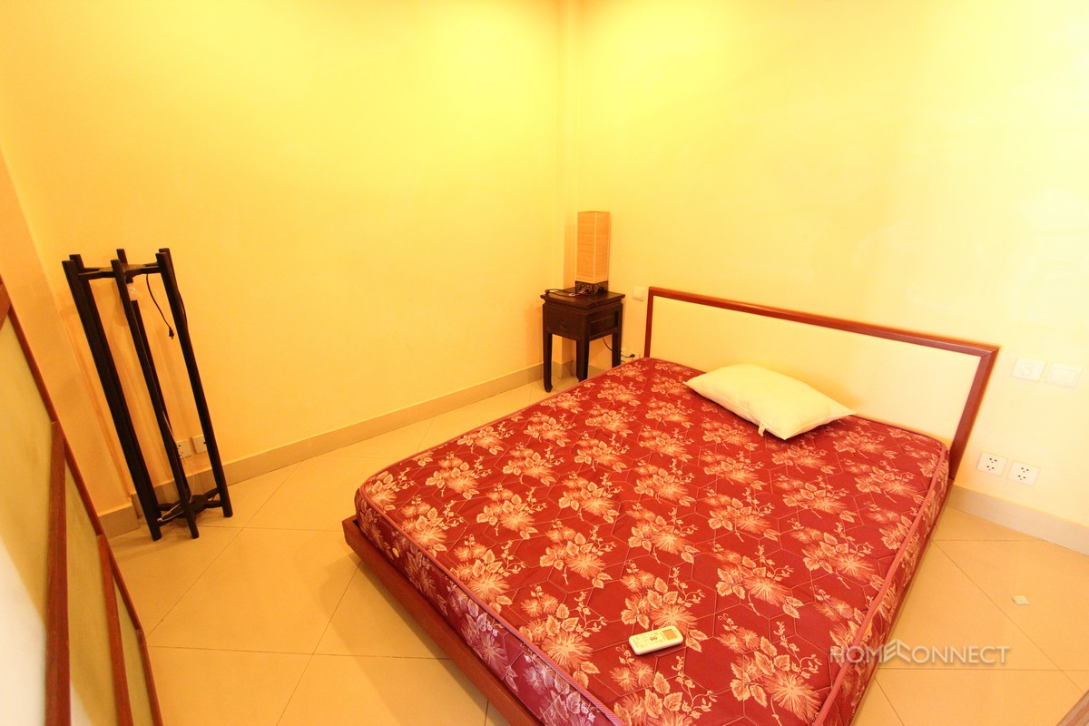 Attractive 2 bedroom apartment close to Riverside | Phnom Penh