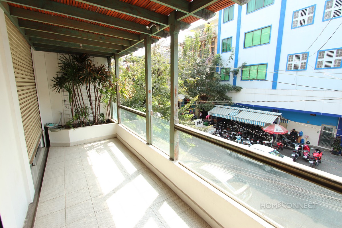 Attractive 2 bedroom apartment close to Riverside | Phnom Penh