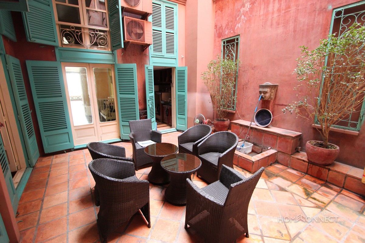 Spectacular 3 bedroom French Colonial apartment on Riverside | Phnom Penh
