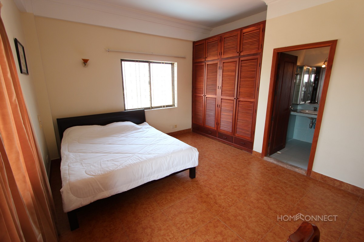 Large Apartment Close to the Russian Market | Phnom Penh