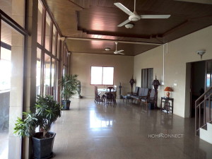Comfortable 3 Bedroom Apartment in Boeung Trabek | Phnom Penh