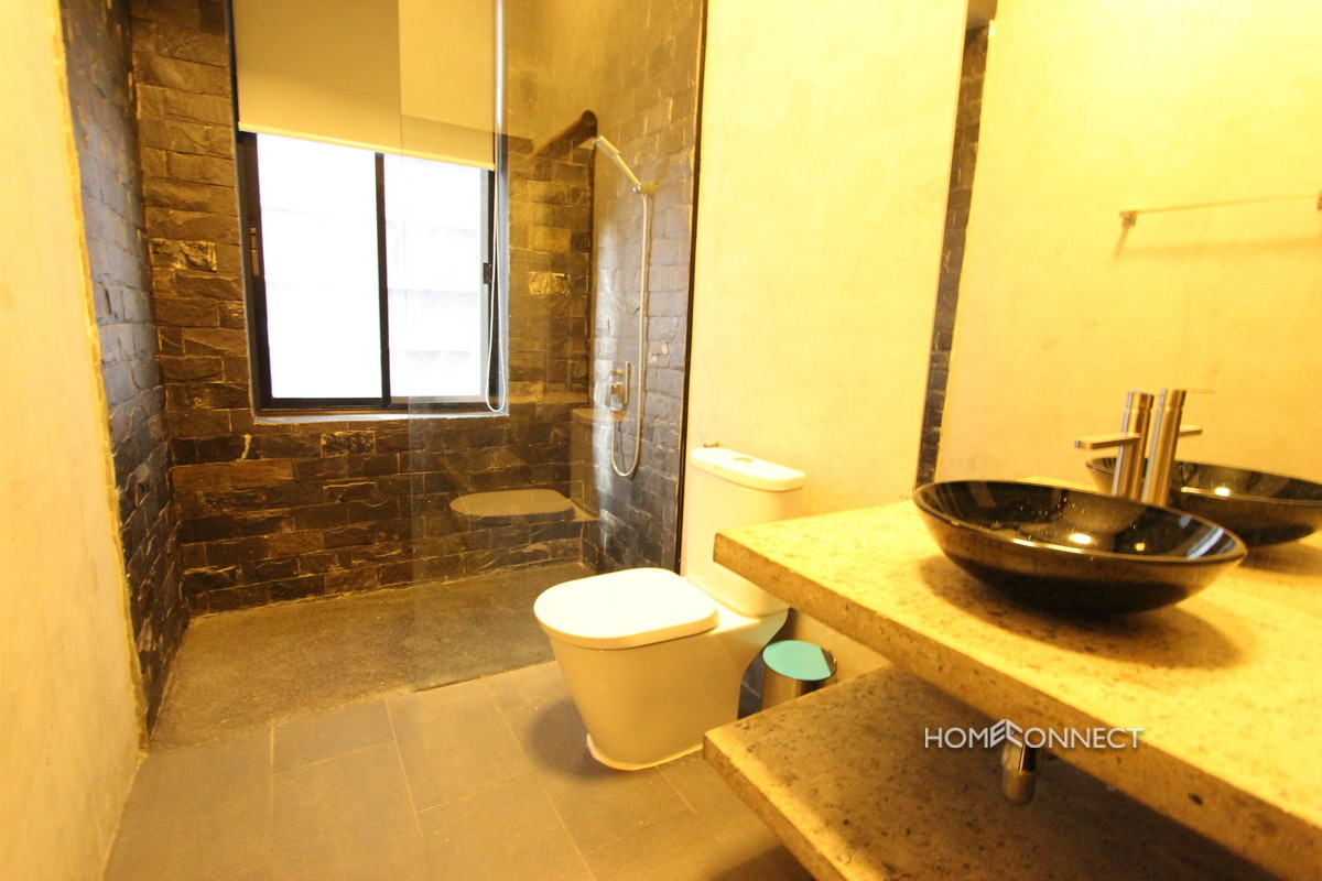 Well designed 2 Bedroom Apartment For Rent In Tonle Bassac | Phnom Penh