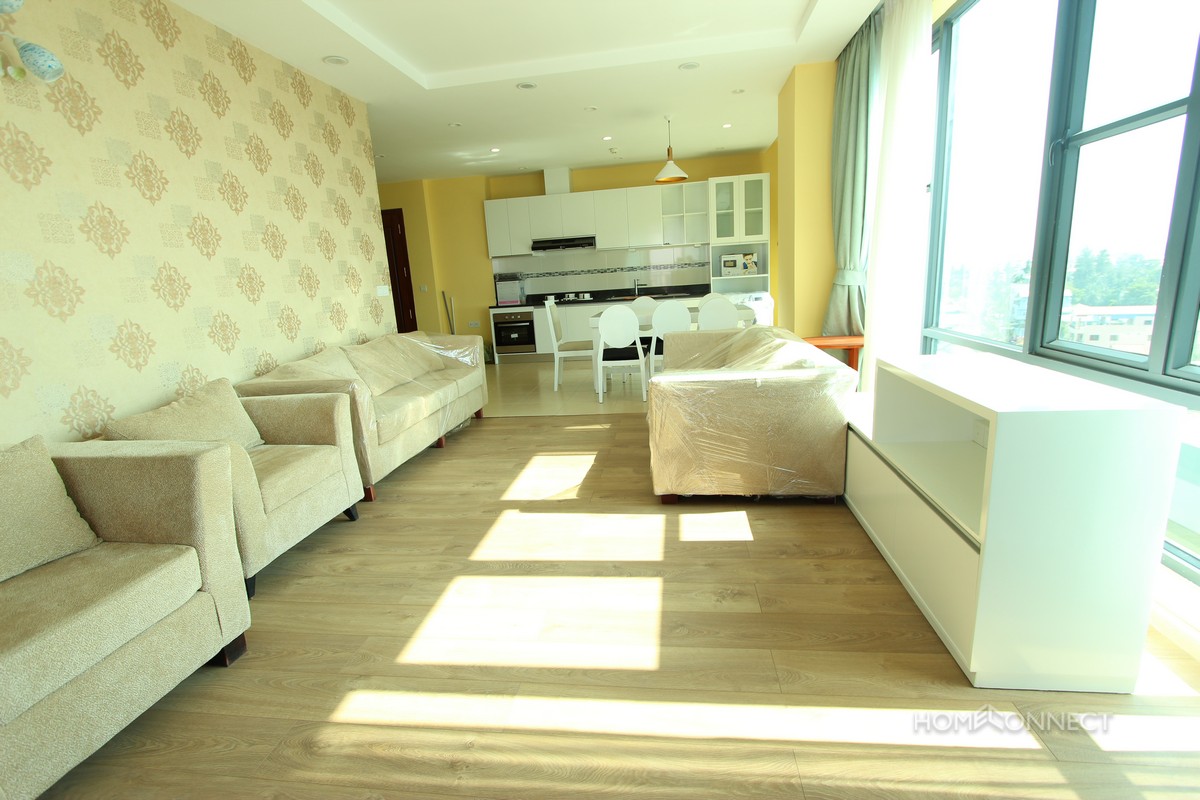 Modern 2 Bedroom Apartment Close to Russian Market | Phnom Penh