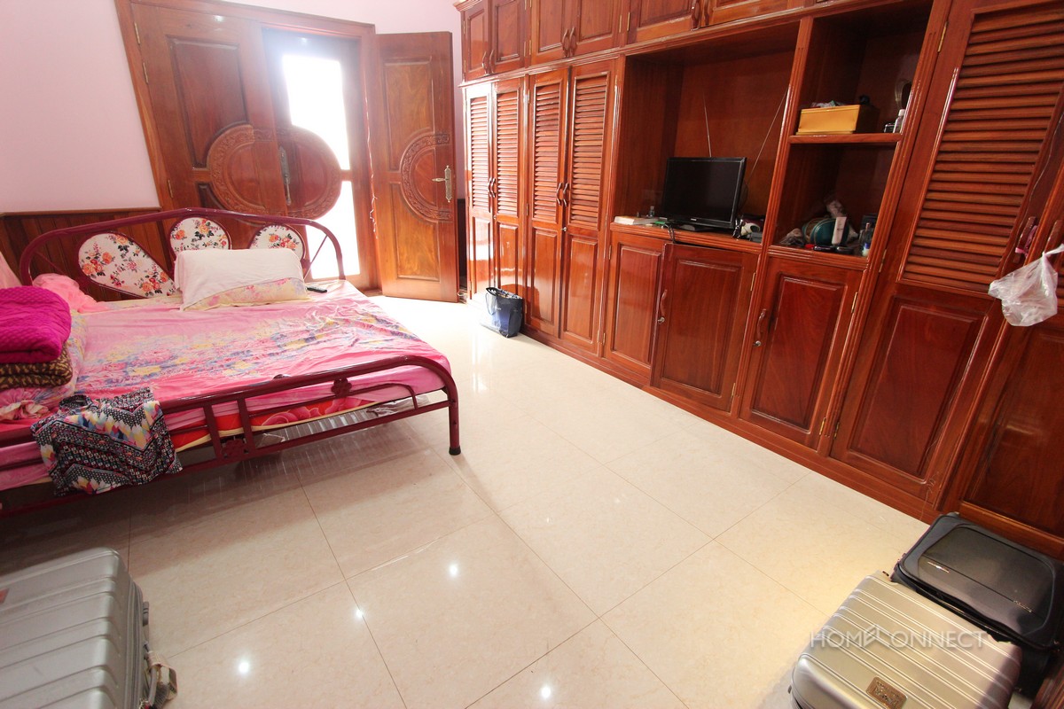 Villa for Sale in the Western District of Toul Kork | Phnom Penh