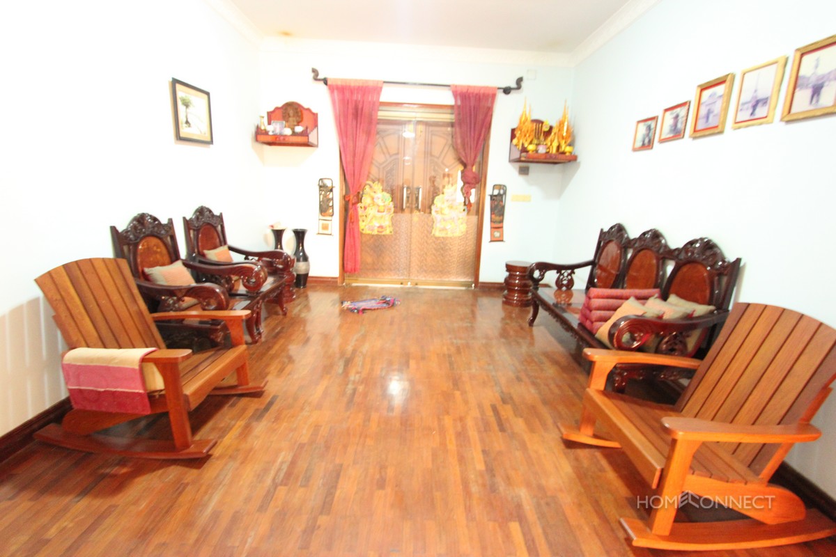 Villa with Swimming Pool in Toul Kork | Phnom Penh