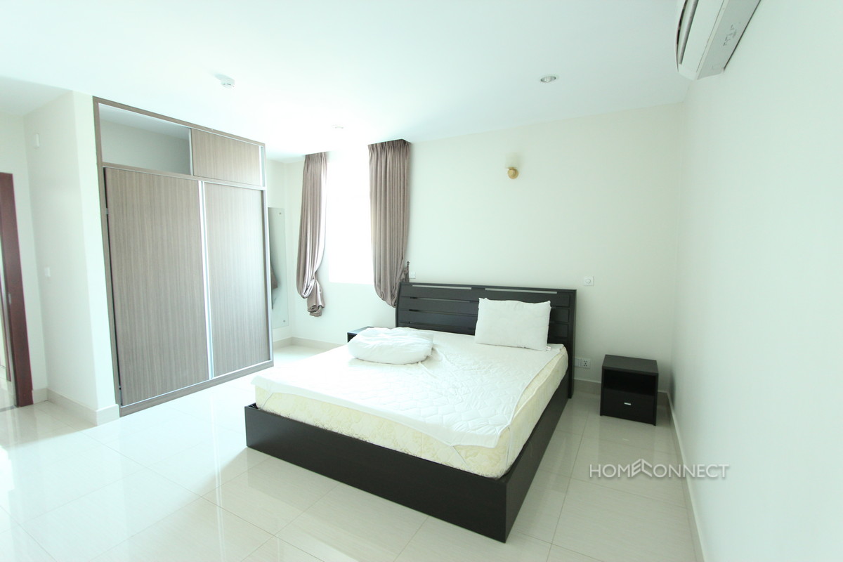 Western Style Apartment Near the Russian Market | Phnom Penh