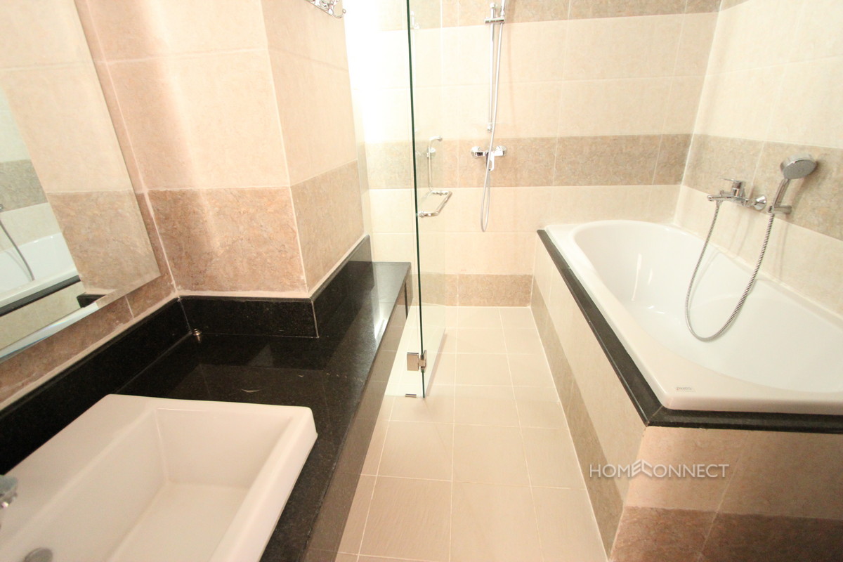 Stunning 2 Bedroom Apartment in Chroy Chongva | Phnom Penh