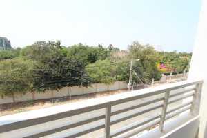 Brand New 5 Bedroom Townhouse in Chroy Chongva | Phnom Penh