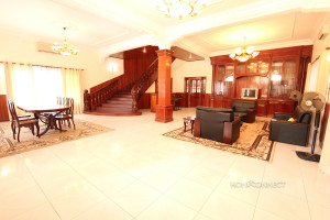 Large Family Villa with Pool in Tonle Bassac | Phnom Penh