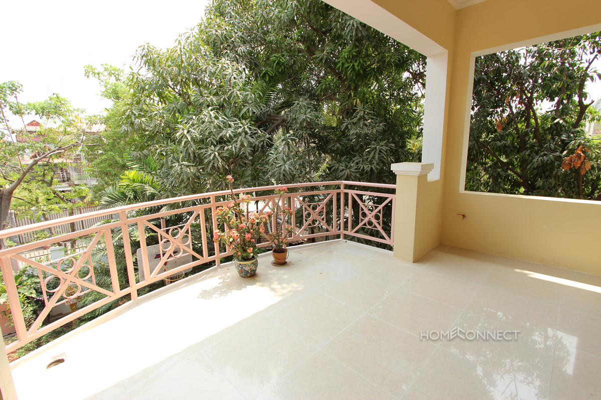 Leafy 4 Bedroom Villa in Tonle Bassac | Phnom Penh