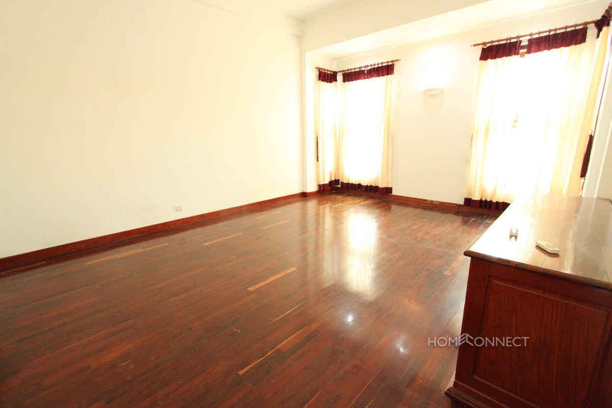 Enormous 8 Bedroom Villa in Toul Kork | Phnom Penh