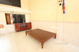Budget 3 Bedroom Apartment in BKK2 | Phnom Penh