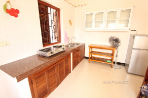 Pleasant 1 Bedroom Apartment Near the Russian Market | Phnom Penh