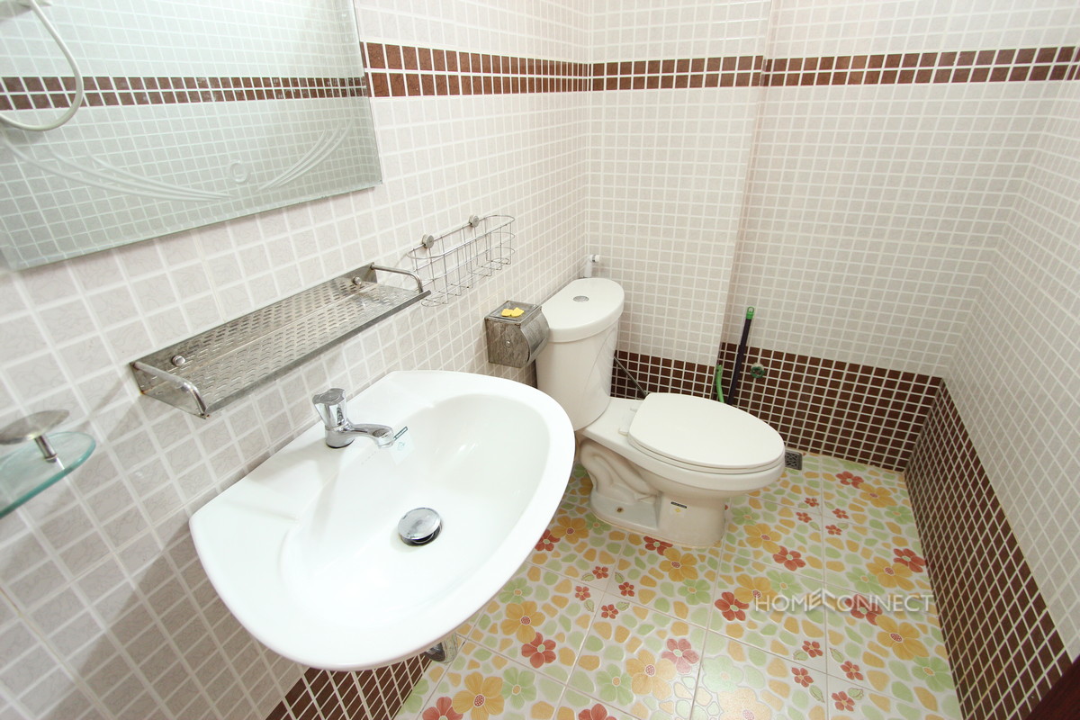 Pleasant 1 Bedroom Apartment Near the Russian Market | Phnom Penh