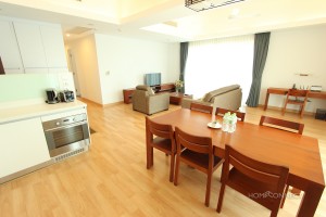 Stylish 3 Bedroom Apartment in Chroy Chungva | Phnom Penh