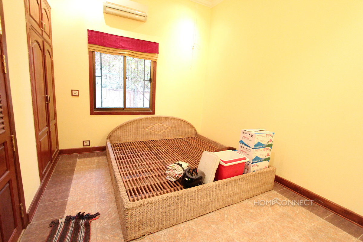 Spacious 4 Bedroom Villa in Chroy Chongva | Phnom Penh