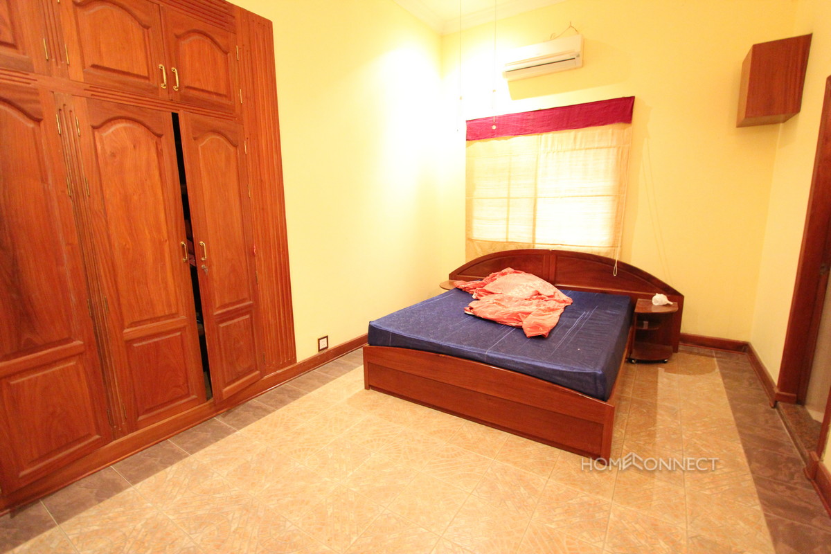 Spacious 4 Bedroom Villa in Chroy Chongva | Phnom Penh