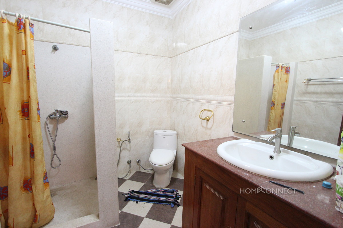 Spacious 4 Bedroom Villa in Chroy Chongva | Phnom Penh