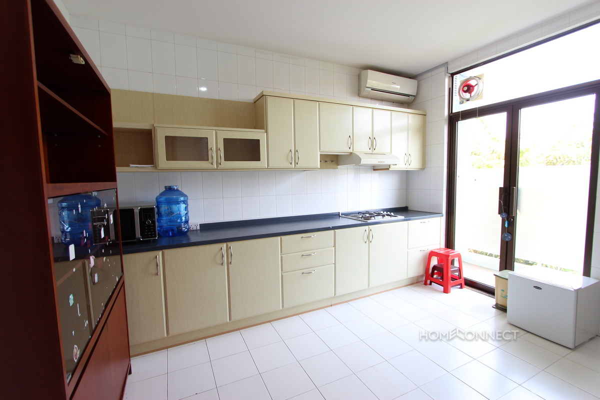 Family Sized 3 Bedroom Apartment Near Independence Monument | Phnom Penh