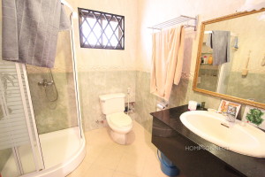 Attractive 2 Bedroom Apartment For Rent In BKK1 | Phnom Penh