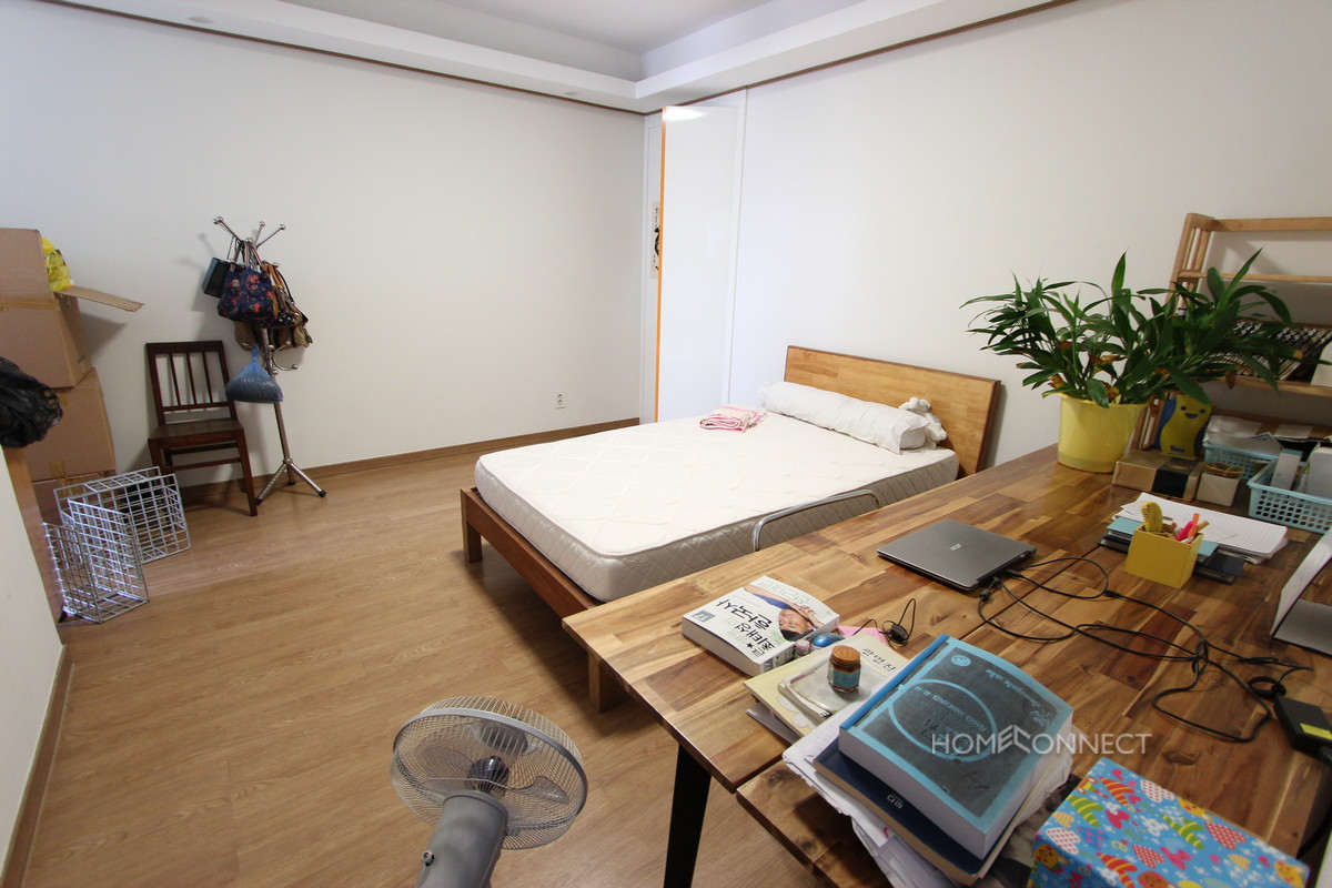 Modern 2 Bedroom Apartment in De Castle Royal BKK1| Phnom Penh