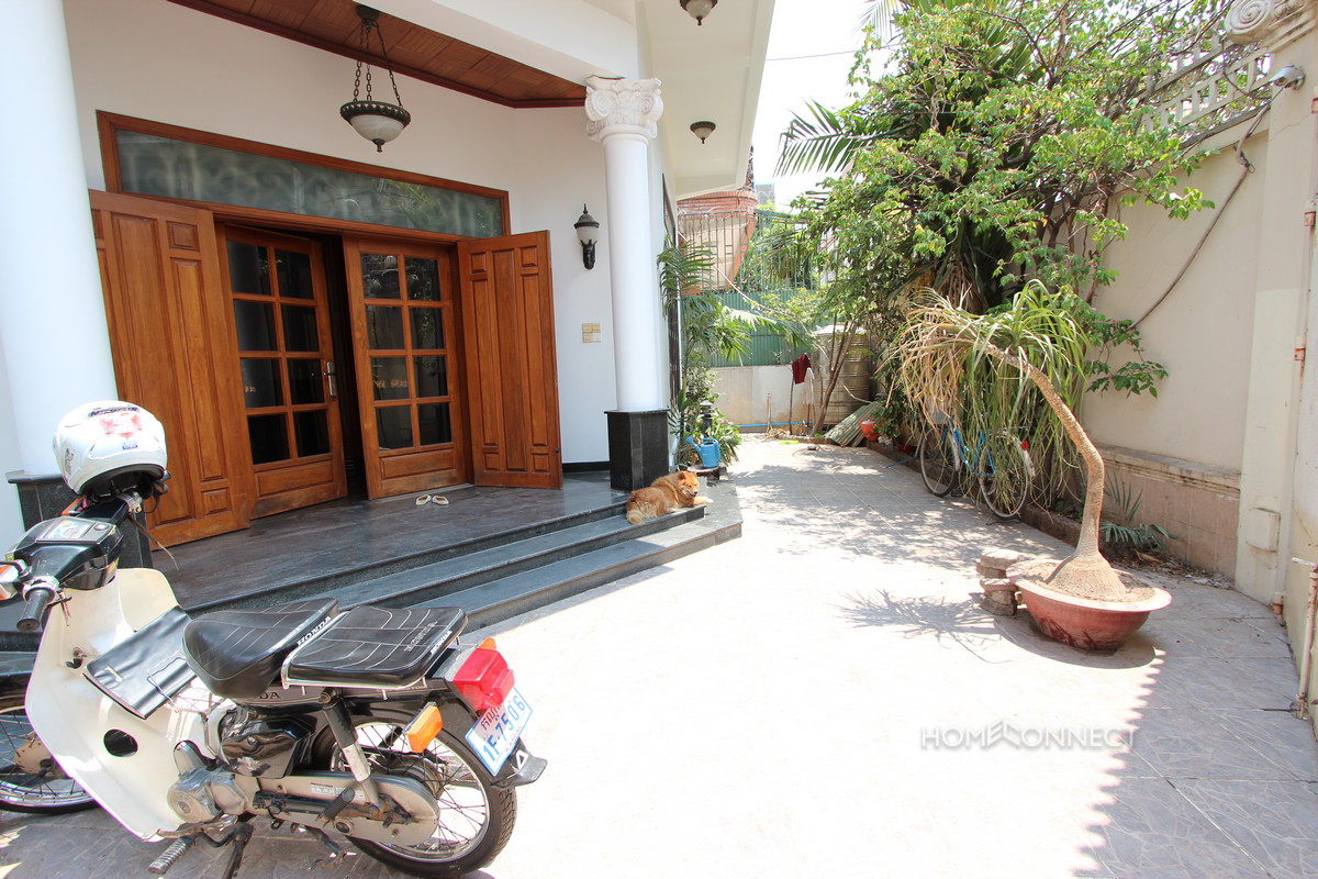 Central 6 Bedroom Villa Near the Olympic Stadium | Phnom Penh