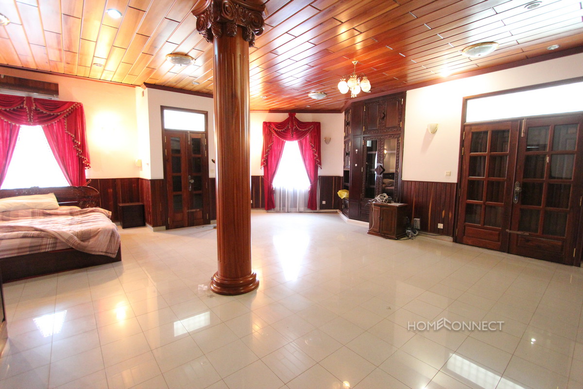 Central 6 Bedroom Villa Near the Olympic Stadium | Phnom Penh